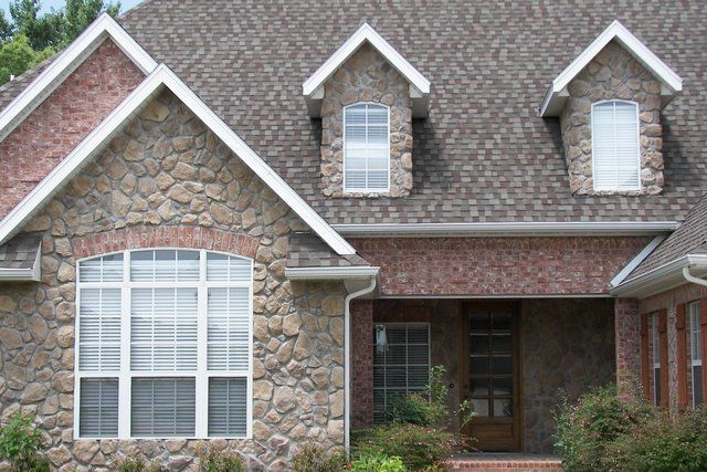 Diamond Petra Stone veneer project 68